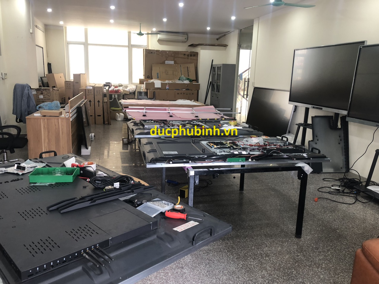 product-additional-image