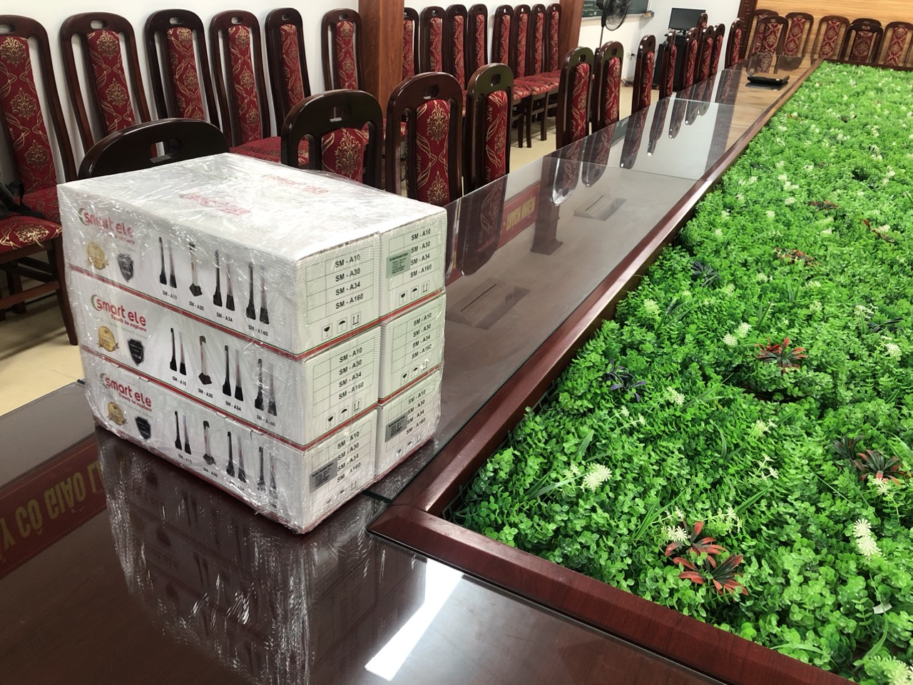 product-additional-image