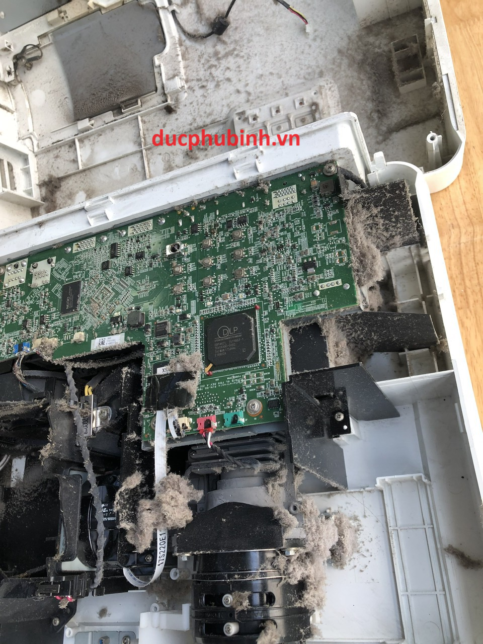 product-additional-image